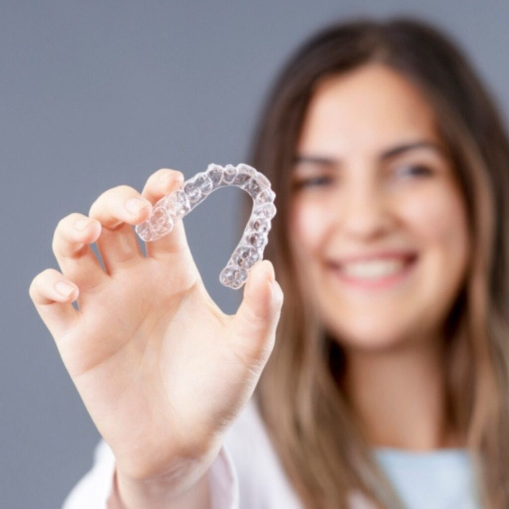 Invisalign - Molina de Segura | MOLIDENT